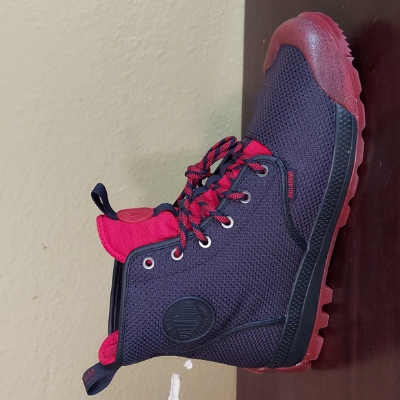 Palladium Palaville Baggy TXSN. Men\'s Black/Vapor Size 11 1/2. main image 4